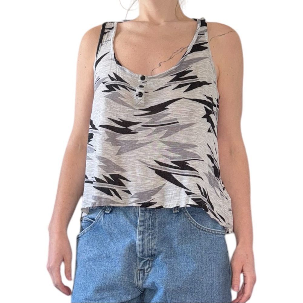 Gray Patterned Tank Top - Picture 2 of 8